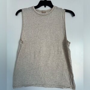 Skims boyfriend muscle tank xs